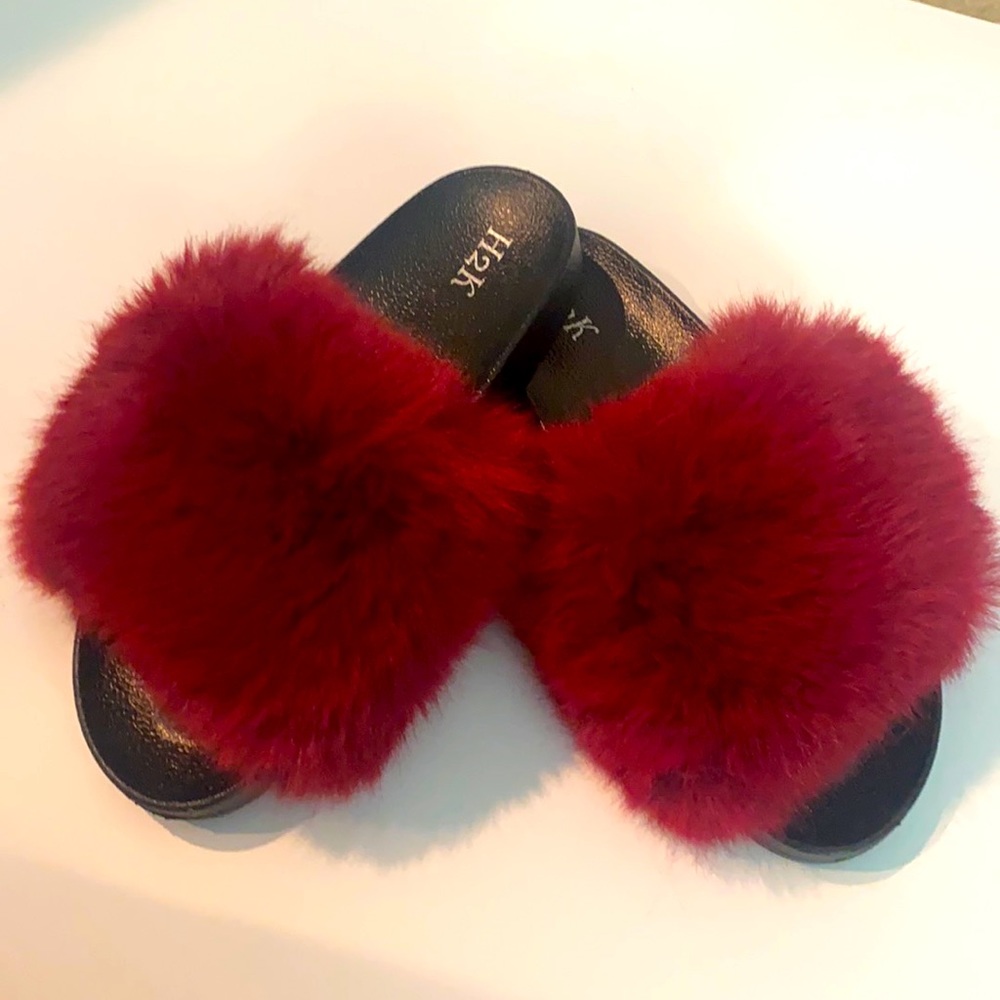 Burgundy Faux Fur slide ins